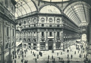 Milan, Italie, Galleria Vittorio Emanuele II - Italian Photographer